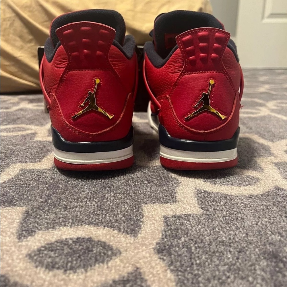 Air Jordan 4 Retro FIBA - Picture 2 of 7